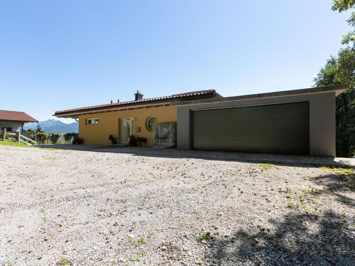 Bright Flat Close To The Ski Area Piesendorf Exterior foto